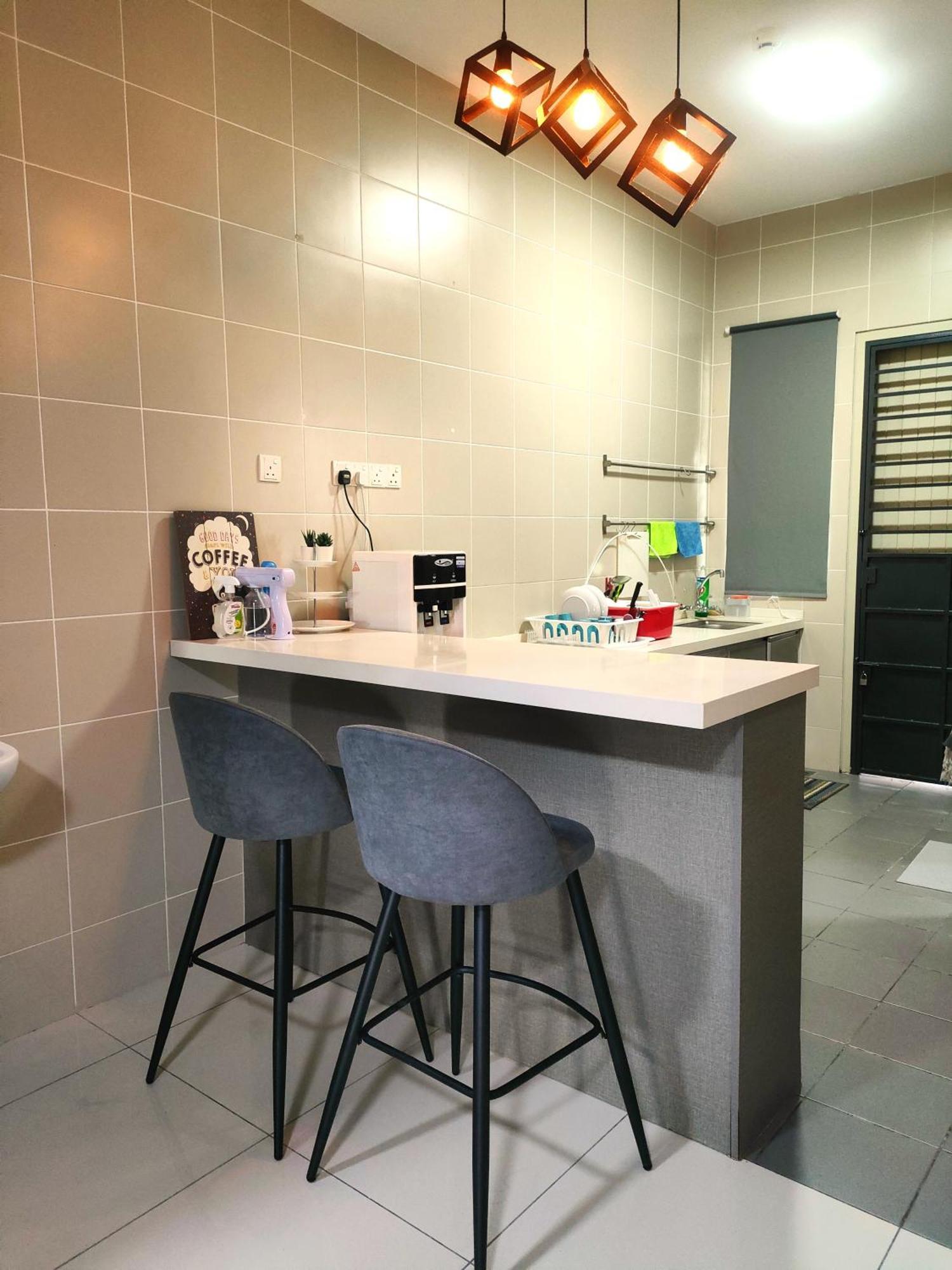 Holiday home A43 Near Setia Convention Centre & Bukit Raja Shah Alam